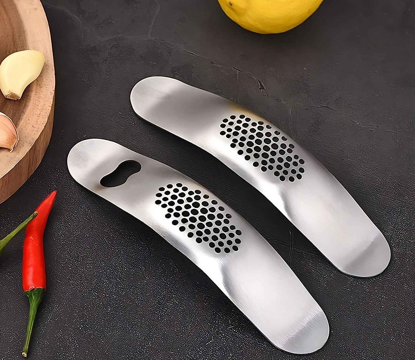 2-in-1 Garlic Rocker Mincer – Stainless Steel Garlic Press with Bottle Opener