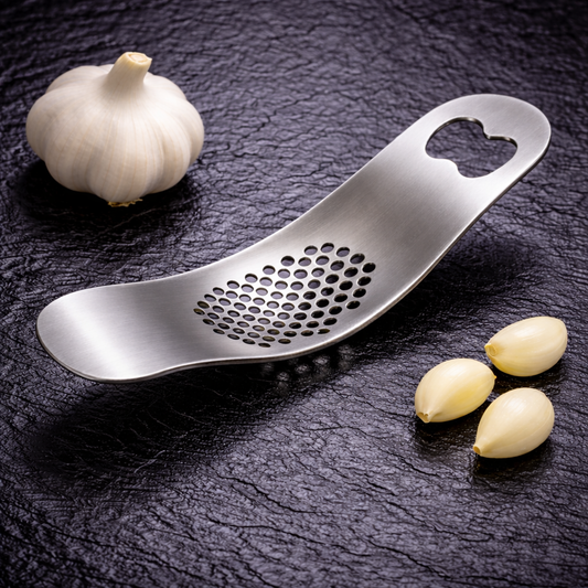 2-in-1 Garlic Rocker Mincer – Stainless Steel Garlic Press with Bottle Opener